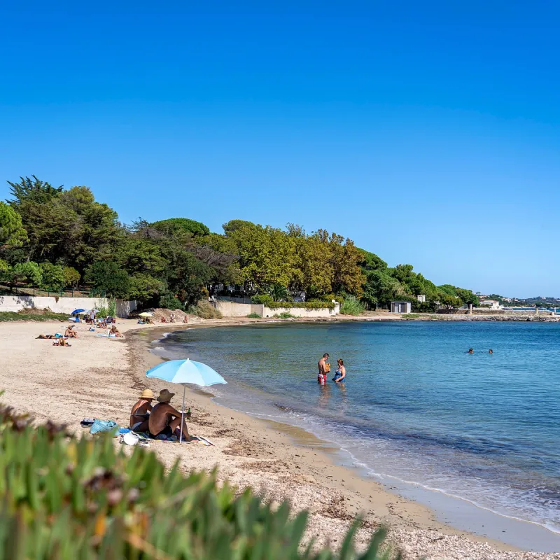 Plage de l'Anse du Vieux Moulin