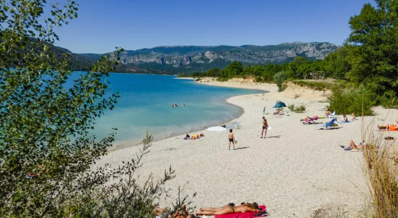 Plage Au droit des deux campings