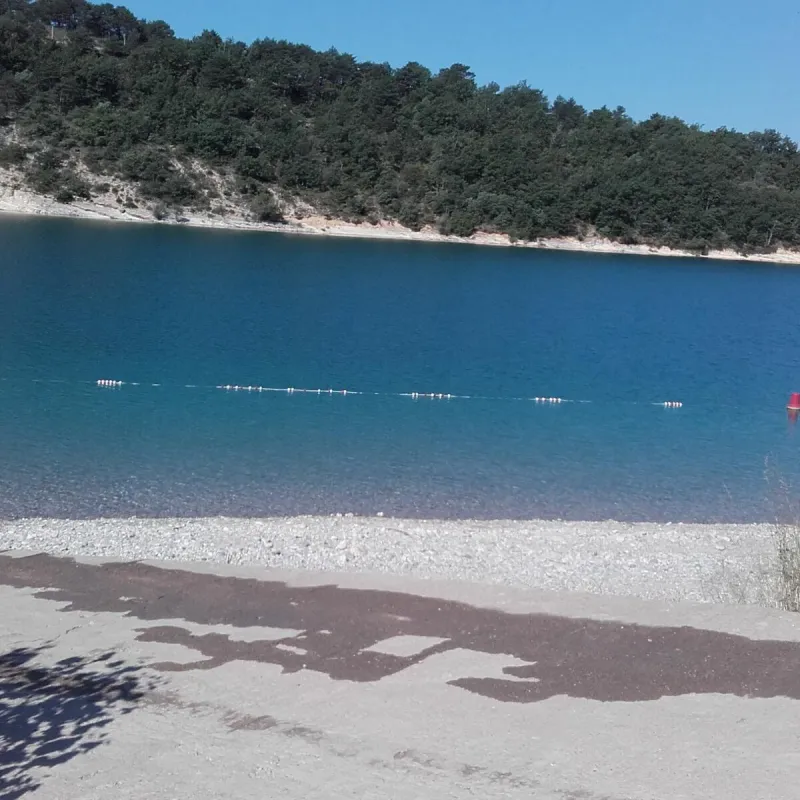 Plage de Bauduen