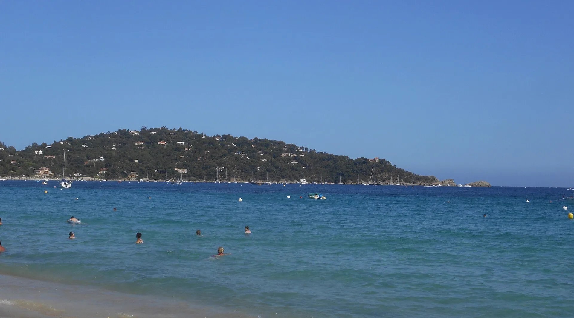 Plage de Cavalière, Le Lavandou