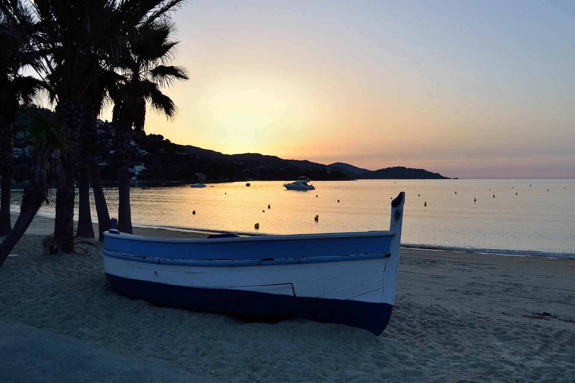 Plage de Saint-Clair, Le Lavandou