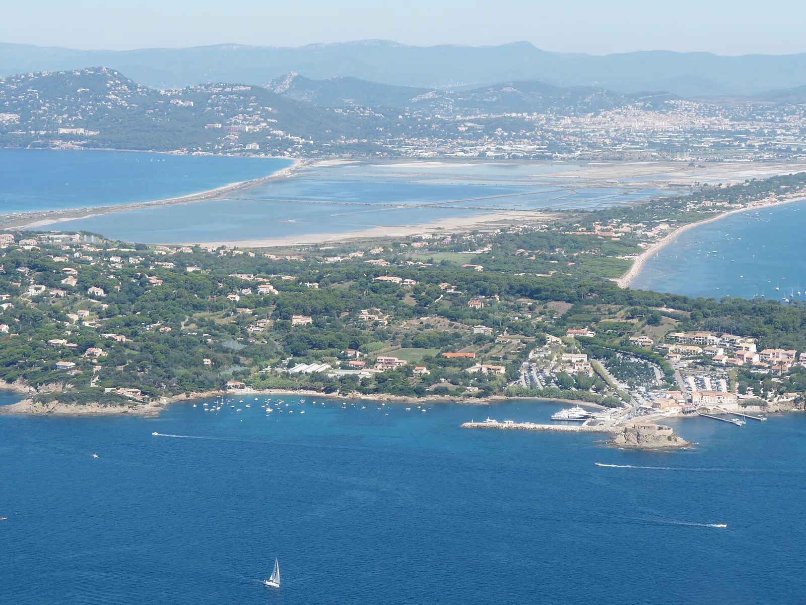 Comment préparer sa randonnée dans le Var